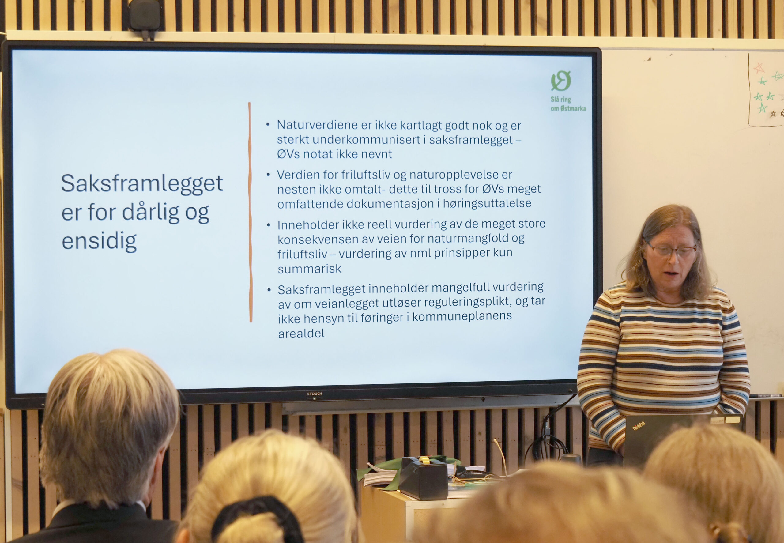 Helga Gunnarsdóttir fra ØV påpekte blant annet at naturverdiene i området øst for Elvåga er sterkt underkommunisert både i Losby Bruks egen kartlegging og i kommunedirektørens saksframlegg.